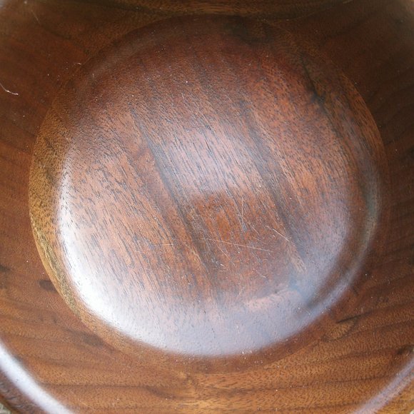 Vintage Vermillion Handcrafted Walnut Wood Bowls Set of 4 - Picture 10 of 16